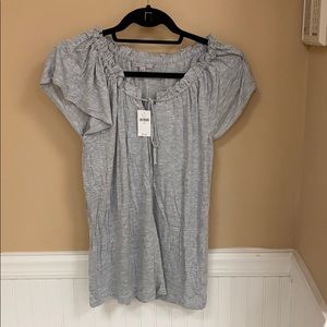 Gray tee with ruched top